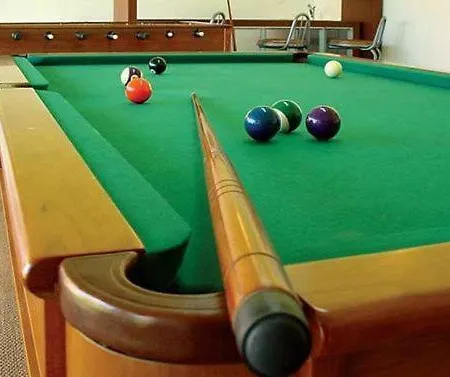 Splendid 6 Bedrooms Coura Coura Valley Views Ping Pong Pool Table Villa *