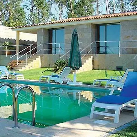 Splendid 6 Bedrooms Coura Coura Valley Views *