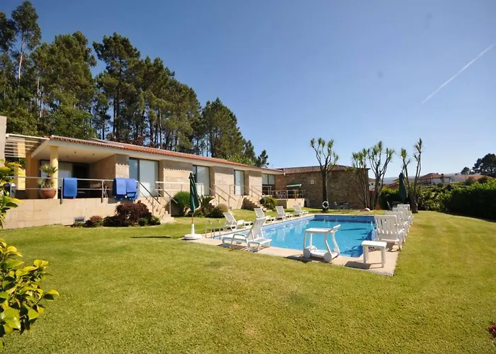 Splendid 6 Bedrooms Coura Coura Valley Views Vila Ponte de Lima